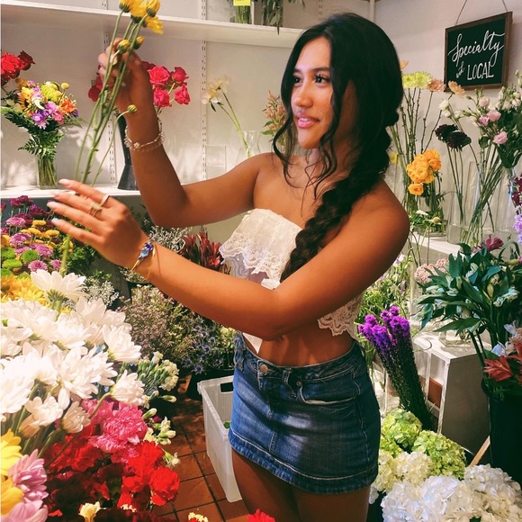 Meet your Posher, Lexi - Picture 1 of 7